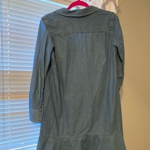 Draper James Dresses - Draper James Chambray Dress size 8 Draper James Dresses - Draper James Chambray Dress size 8